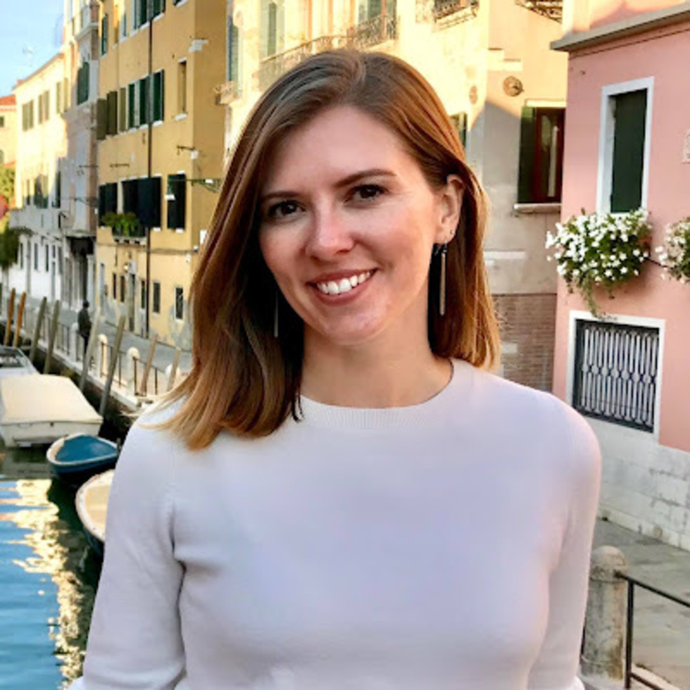 Meet your Posher, Emily